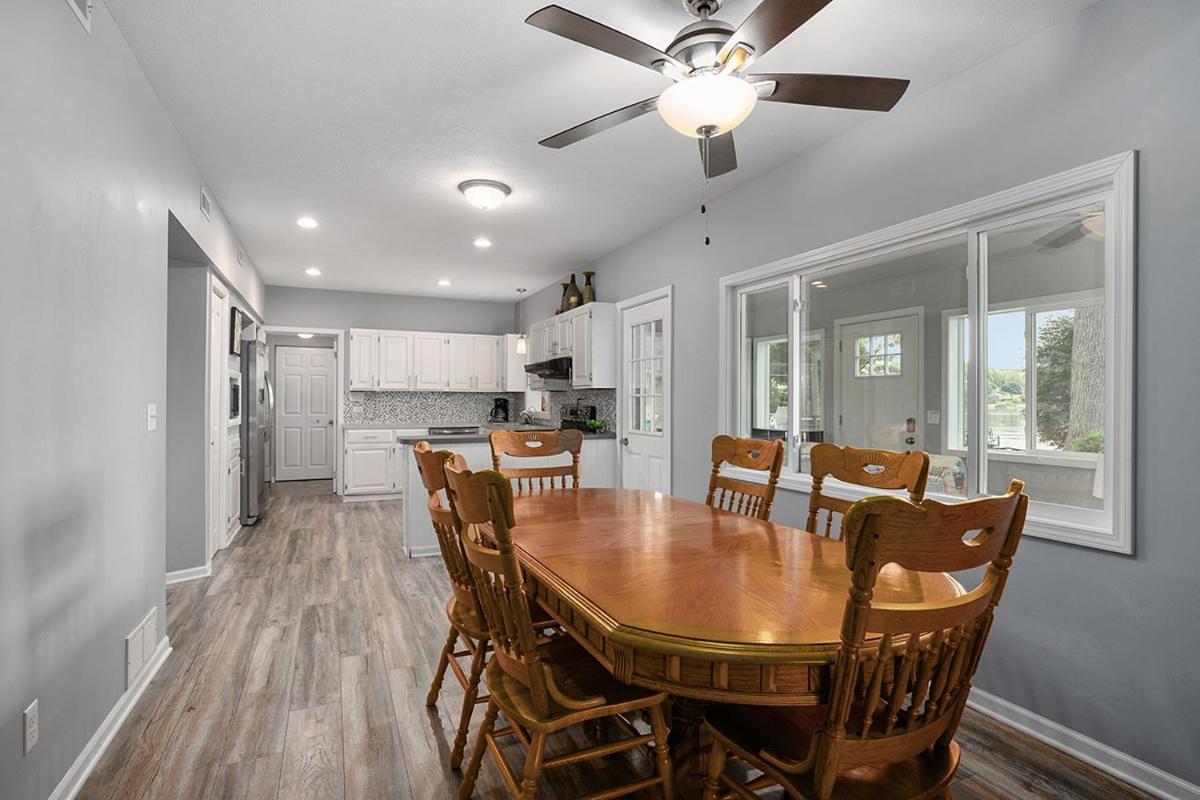 Lakeside Getaway With Dock, Firepit, Grill Newaygo Exterior foto
